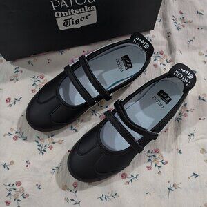 Onitsuka Tiger Black Ballet Flats